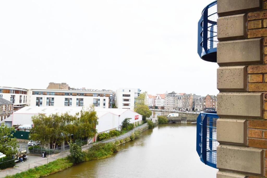 My Waterfront Apartment, Views Over Water Of Leith エディンバラ エクステリア 写真