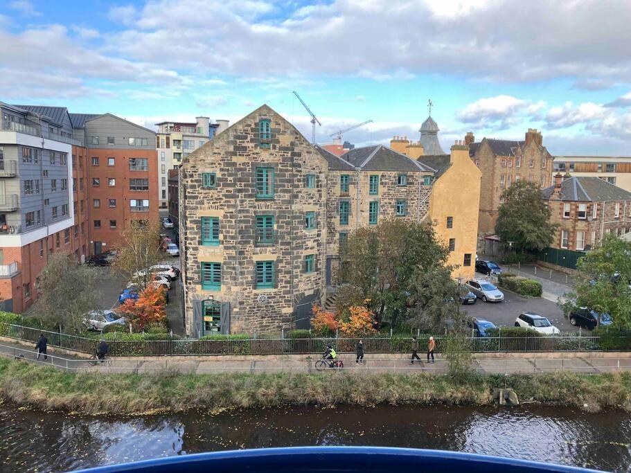 My Waterfront Apartment, Views Over Water Of Leith エディンバラ エクステリア 写真