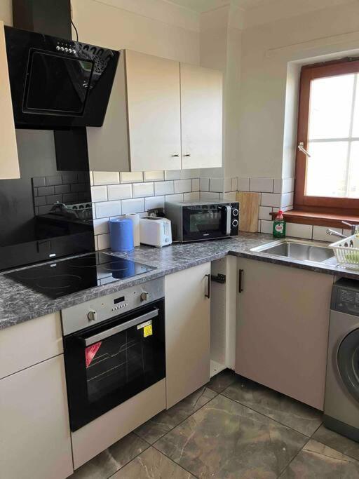 My Waterfront Apartment, Views Over Water Of Leith エディンバラ エクステリア 写真
