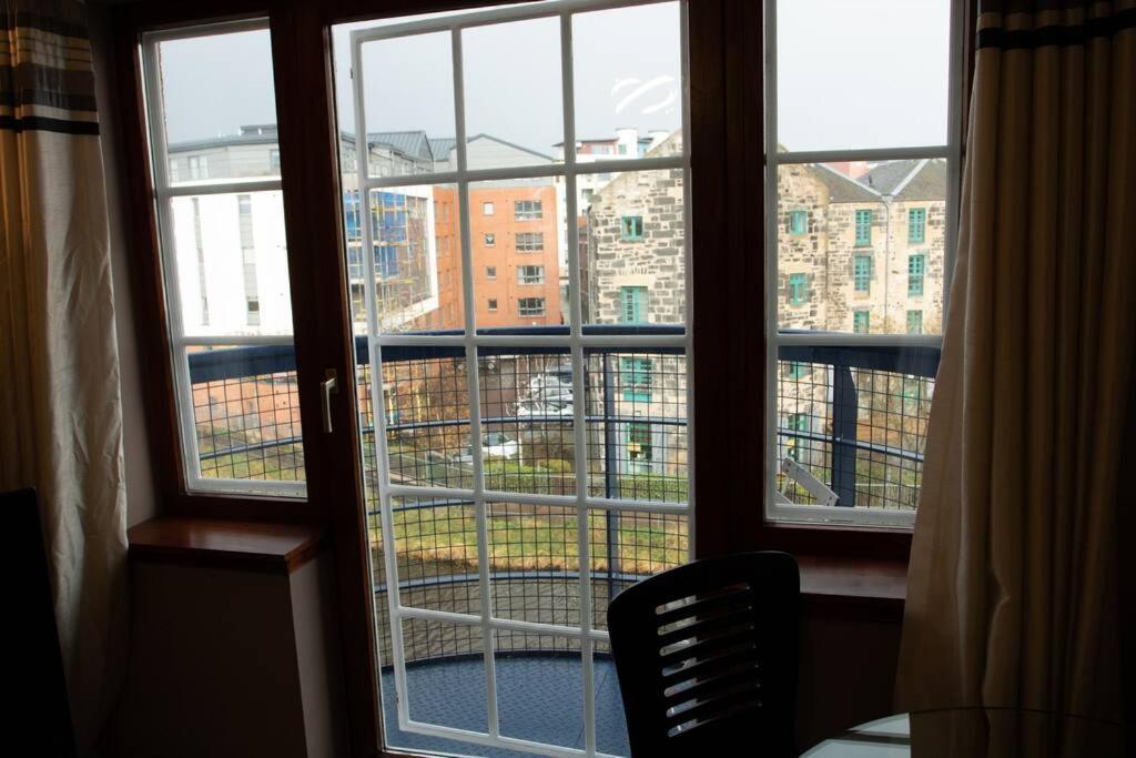 My Waterfront Apartment, Views Over Water Of Leith エディンバラ エクステリア 写真